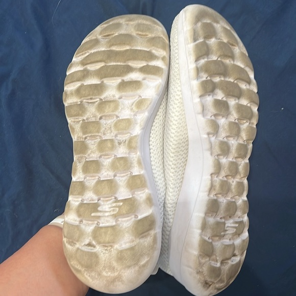 Skechers memory foam slip on - Picture 7 of 9